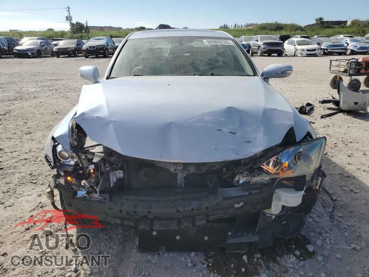 LEXUS IS 2010 - JTHBF5C2XA5118013