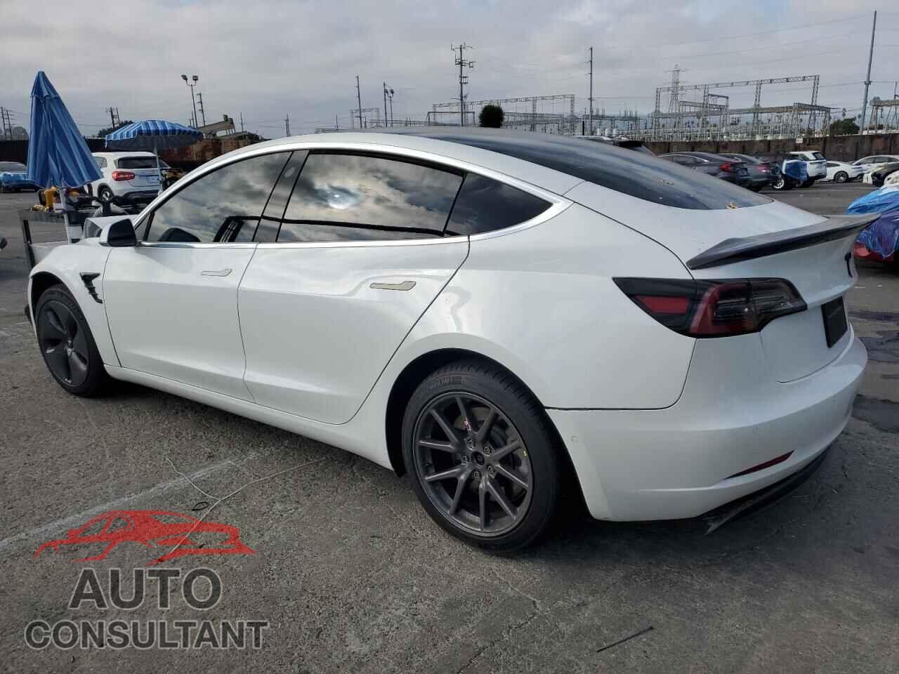 TESLA MODEL 3 2020 - 5YJ3E1EC0LF602328