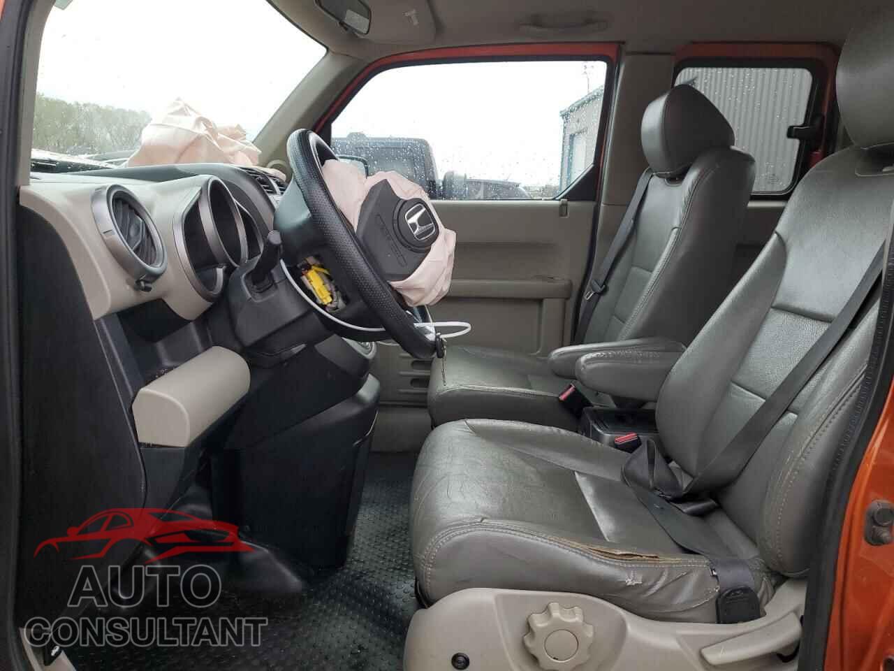 HONDA ELEMENT 2011 - 5J6YH2H7XBL004920