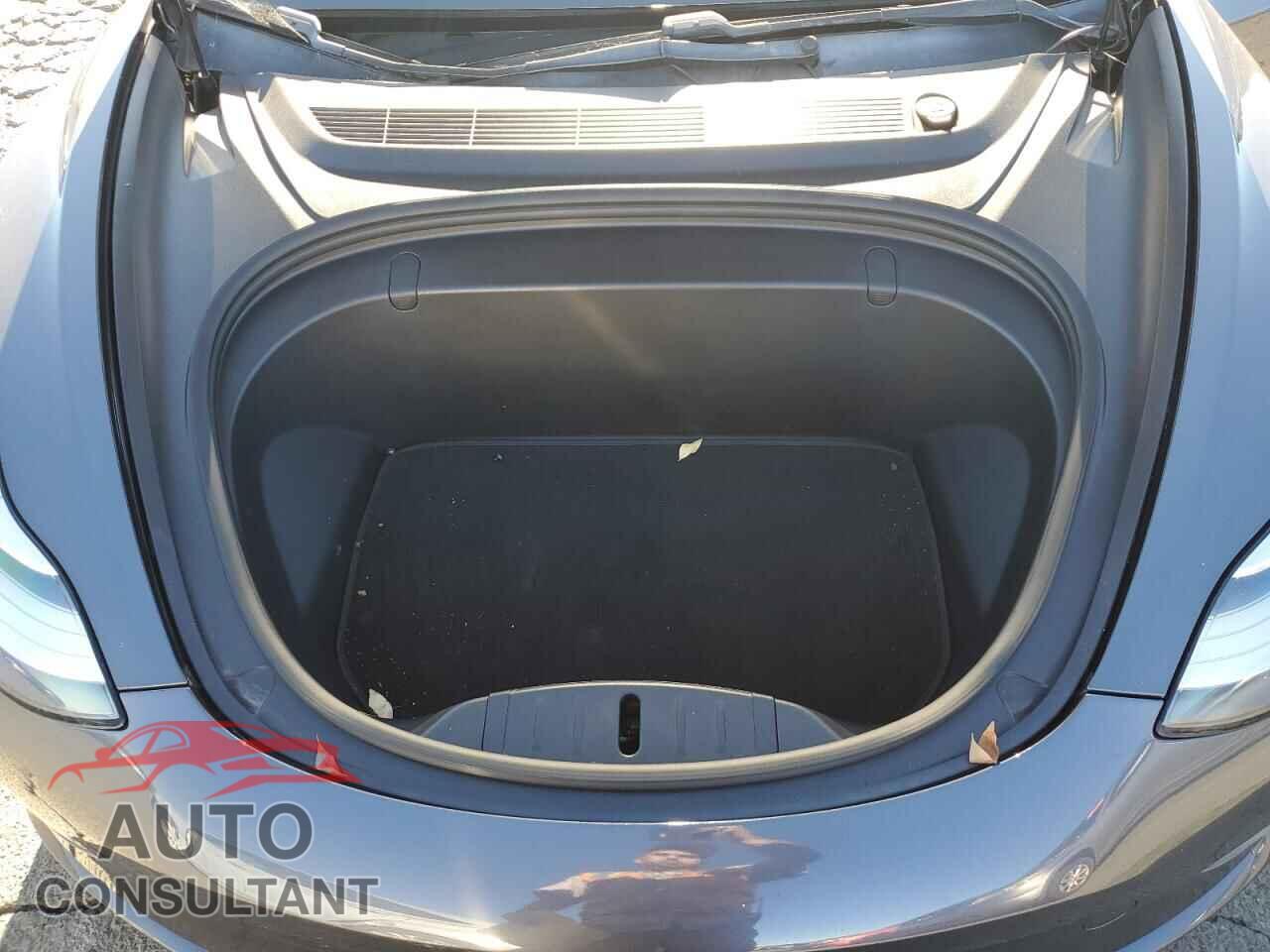 TESLA MODEL 3 2018 - 5YJ3E1EA2JF059303