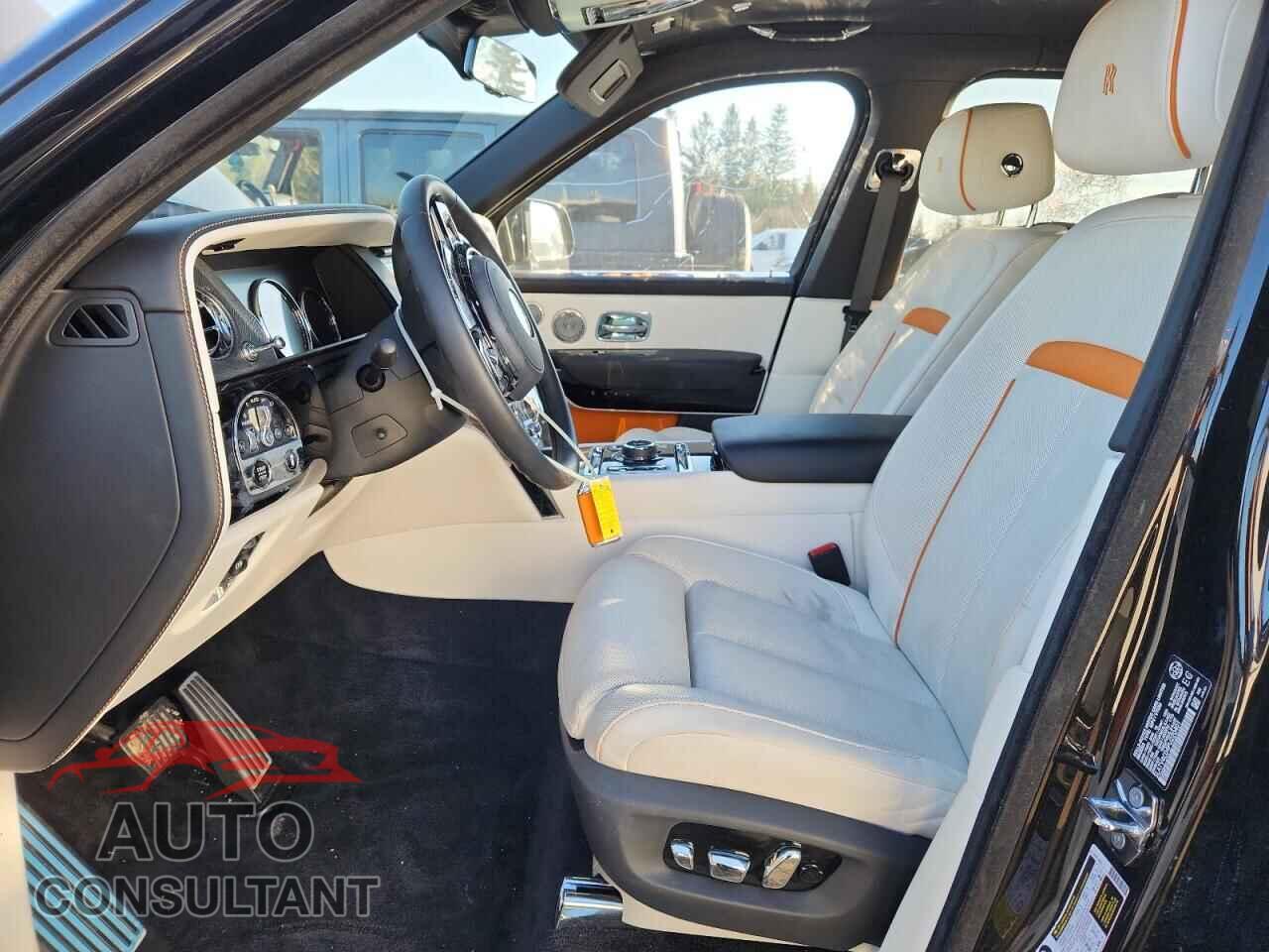 ROLLS-ROYCE CULLINAN 2023 - SLATV4C04PU220401