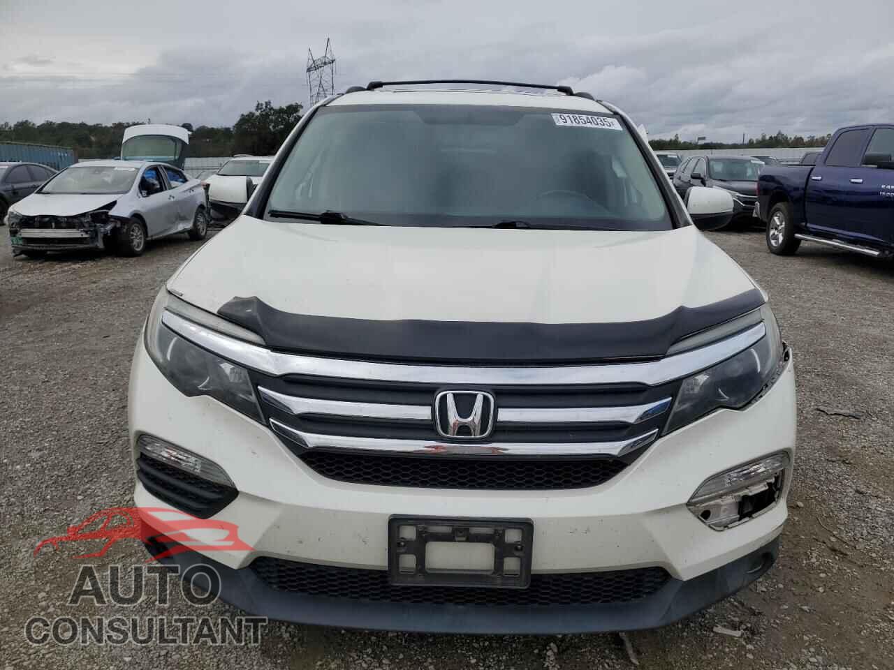 HONDA PILOT 2017 - 5FNYF5H56HB015758