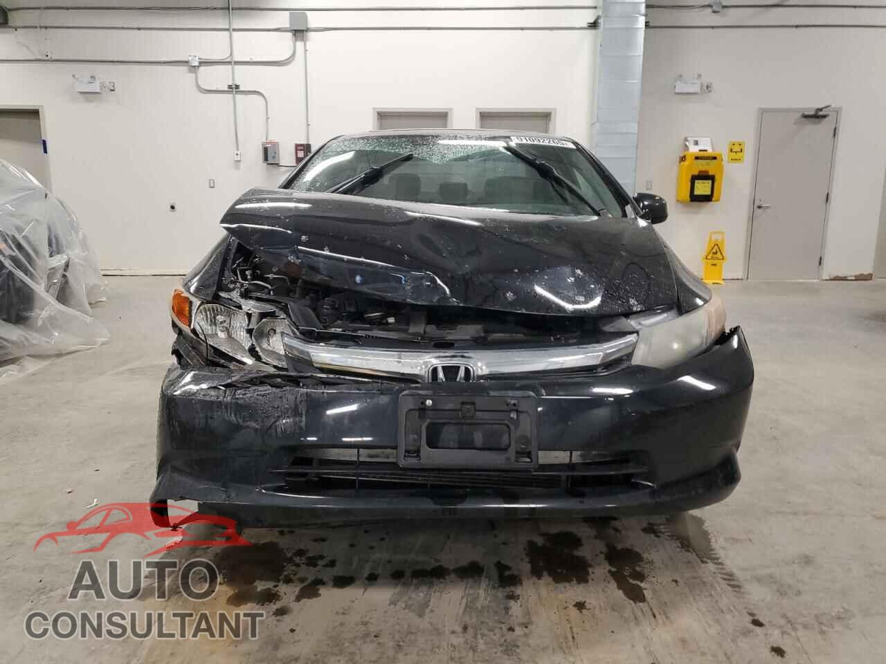 HONDA CIVIC 2012 - 2HGFB2F92CH037445
