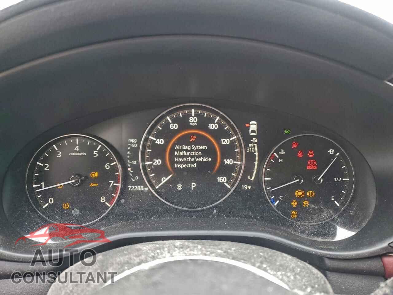MAZDA 3 2019 - JM1BPANM9K1119538