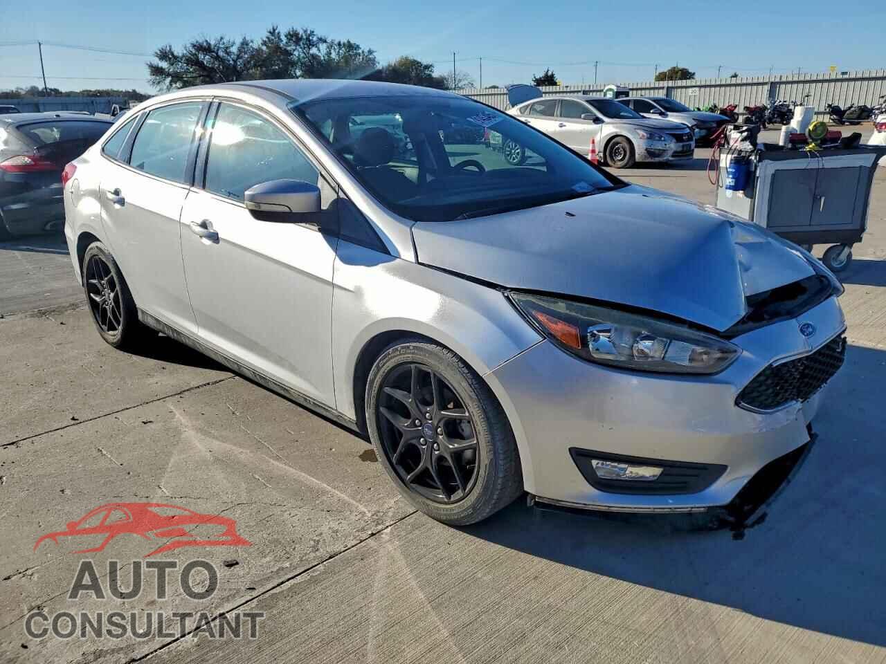 FORD FOCUS 2016 - 1FADP3F2XGL404686