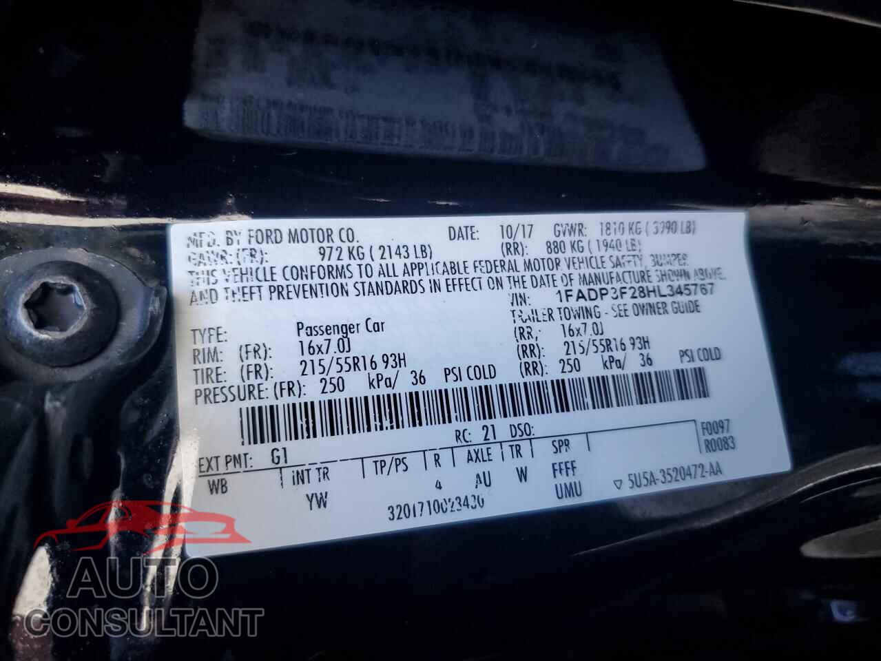FORD FOCUS 2017 - 1FADP3F28HL345767
