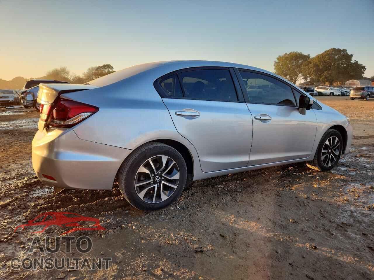 HONDA CIVIC 2015 - 19XFB2F84FE043530