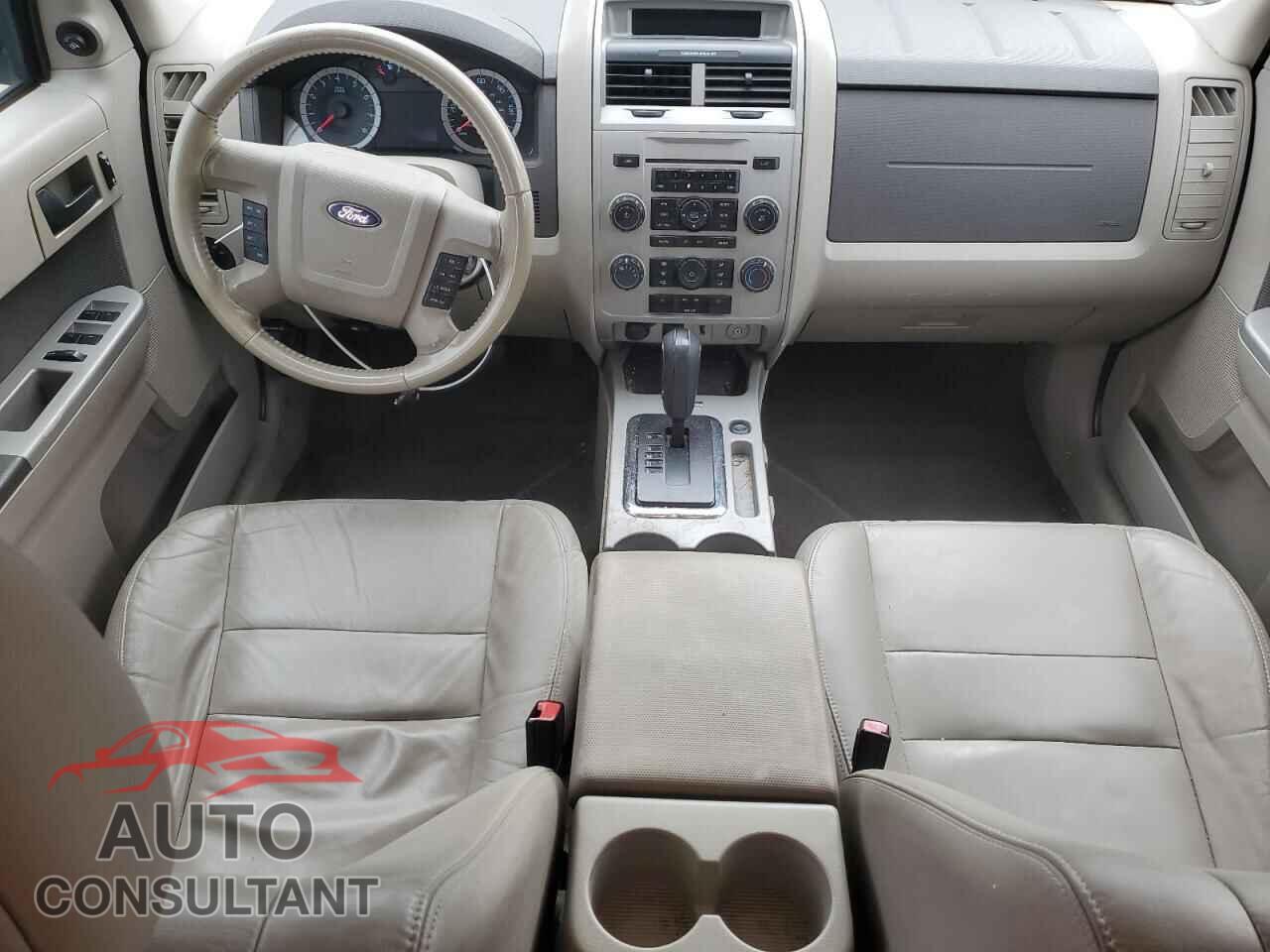 FORD ESCAPE 2011 - 1FMCU9D77BKA12842