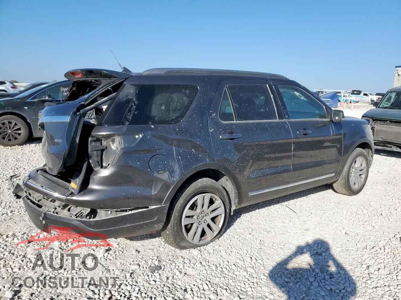 FORD EXPLORER 2018 - 1FM5K8D88JGB93775