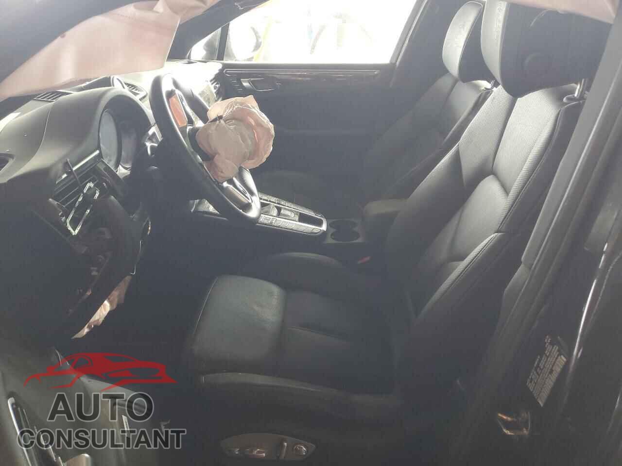 PORSCHE 2012/ENG 2019 - WP1AA2A57KLB05416