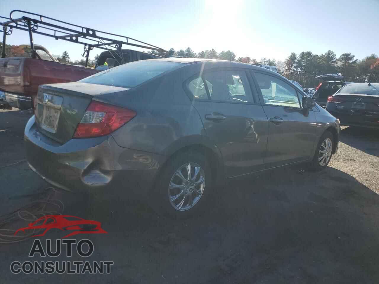 HONDA CIVIC 2012 - 2HGFB2F52CH598743