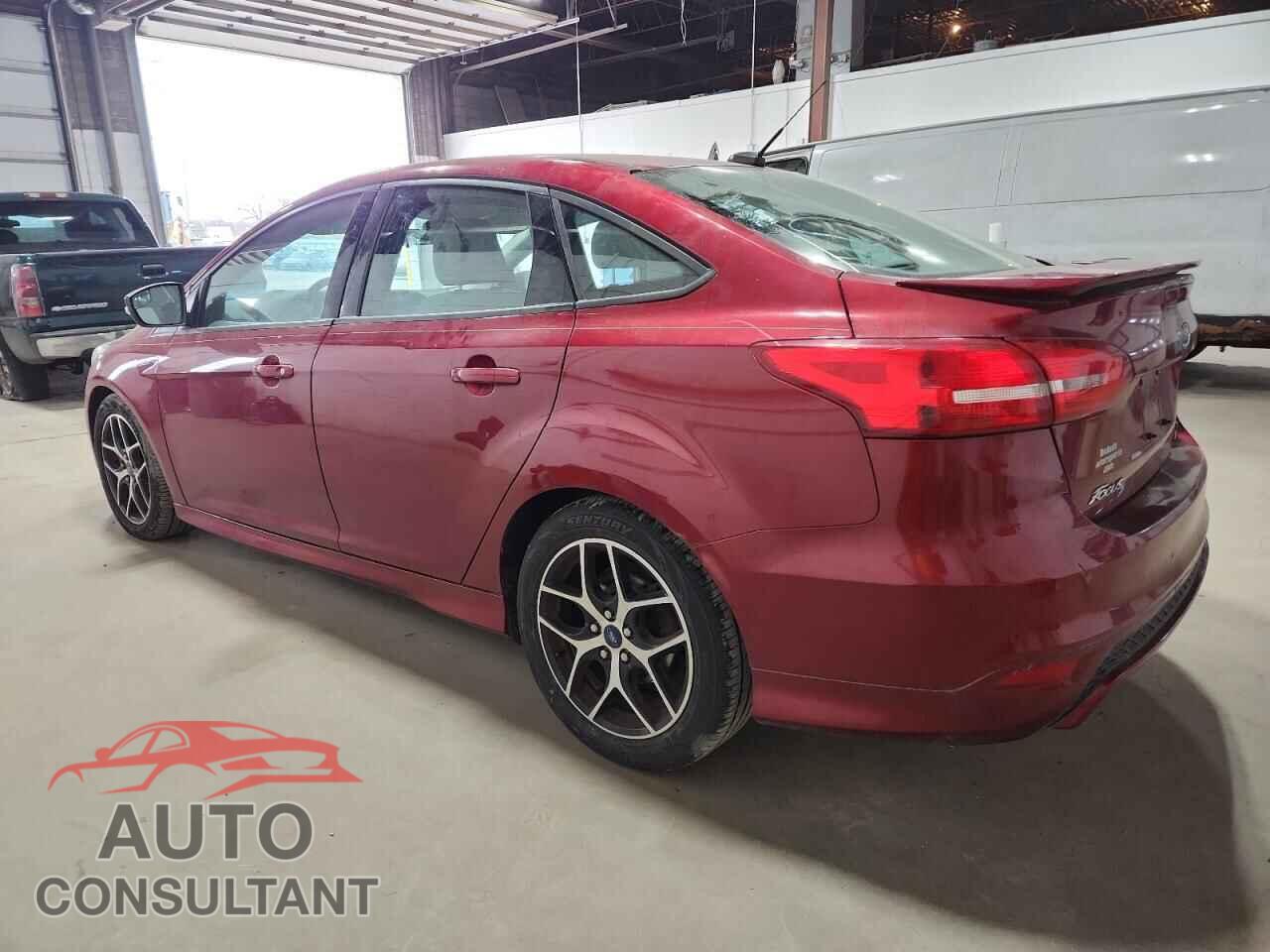 FORD FOCUS 2015 - 1FADP3F20FL246518