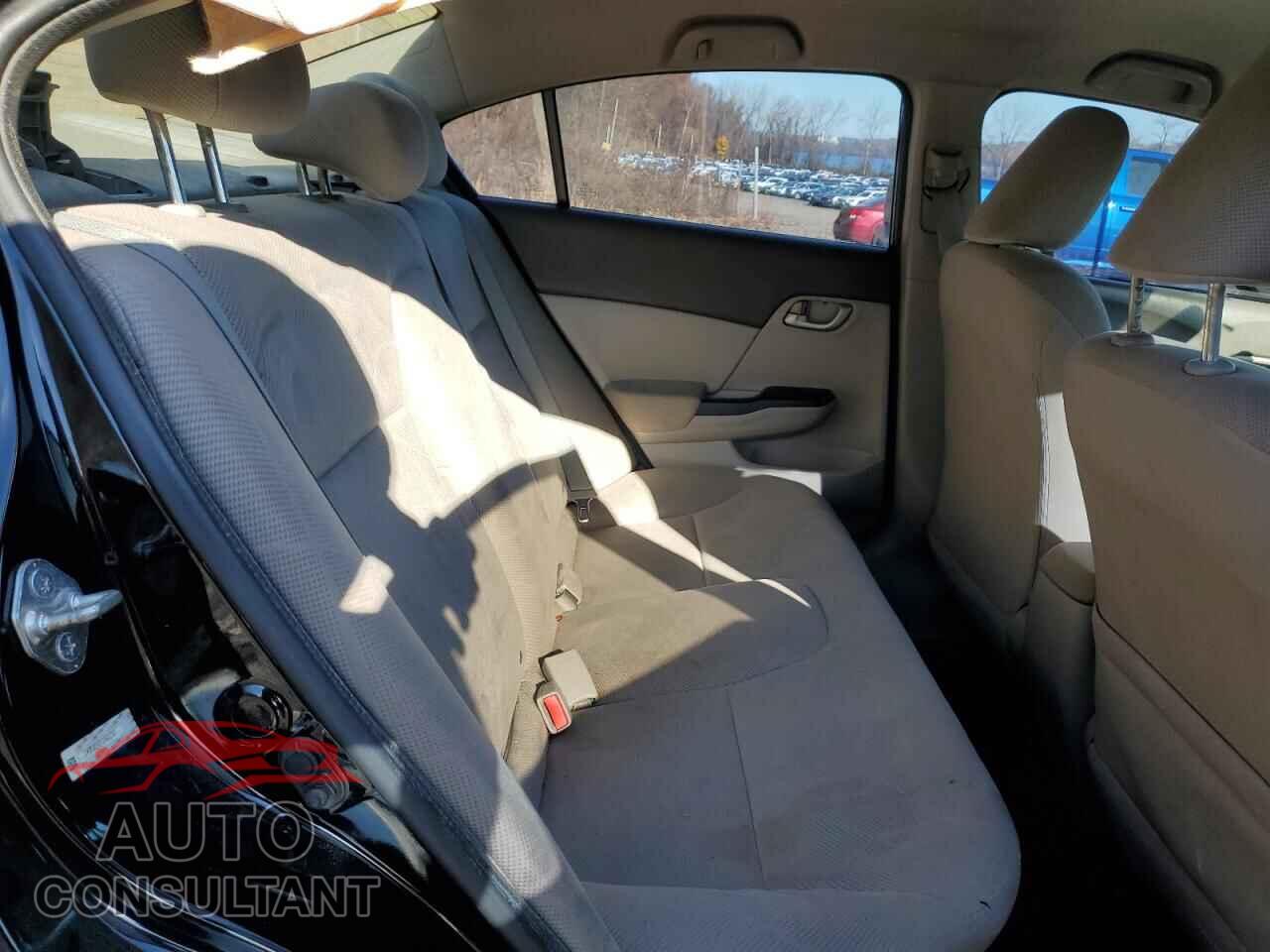 HONDA CIVIC 2012 - 2HGFB2F51CH600787