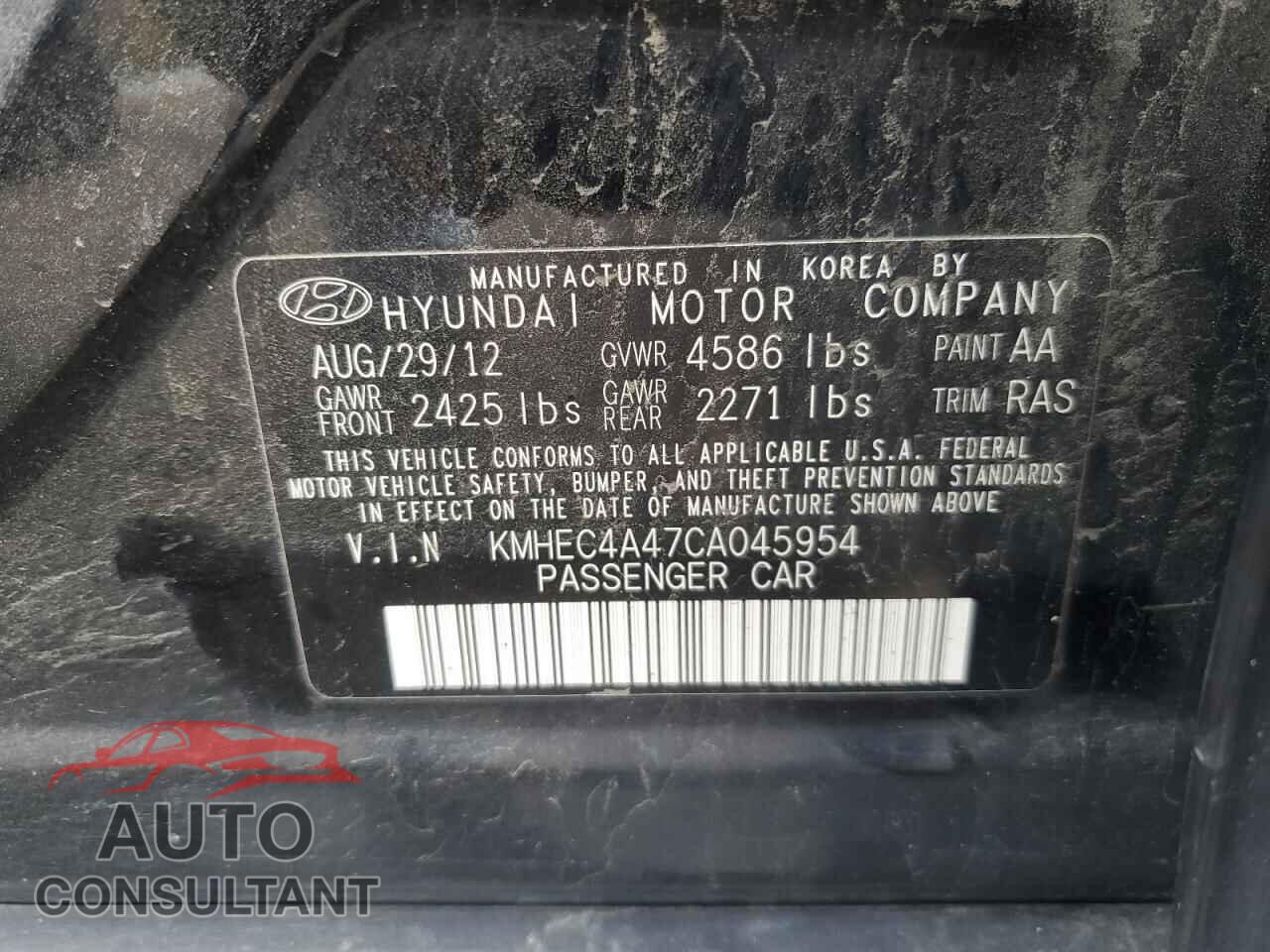 HYUNDAI SONATA 2012 - KMHEC4A47CA045954