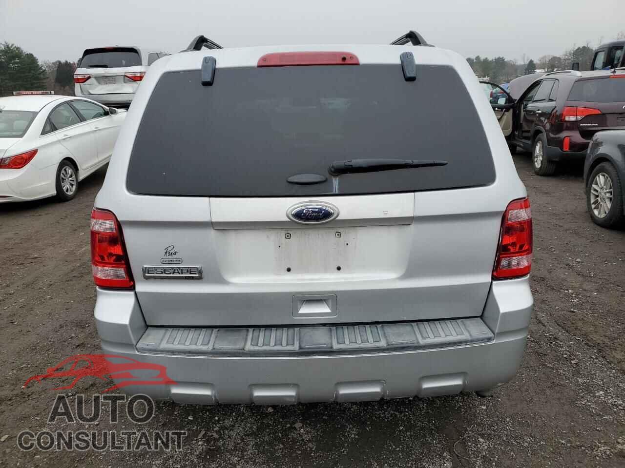 FORD ESCAPE 2012 - 1FMCU9D77CKB37213