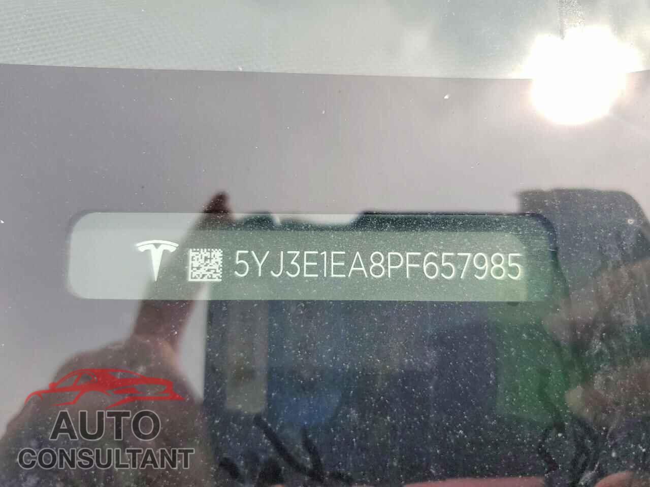 TESLA MODEL 3 2023 - 5YJ3E1EA8PF657985