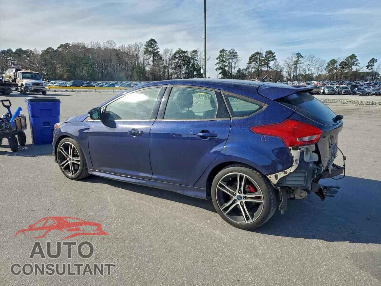 FORD FOCUS 2017 - 1FADP3L94HL221528