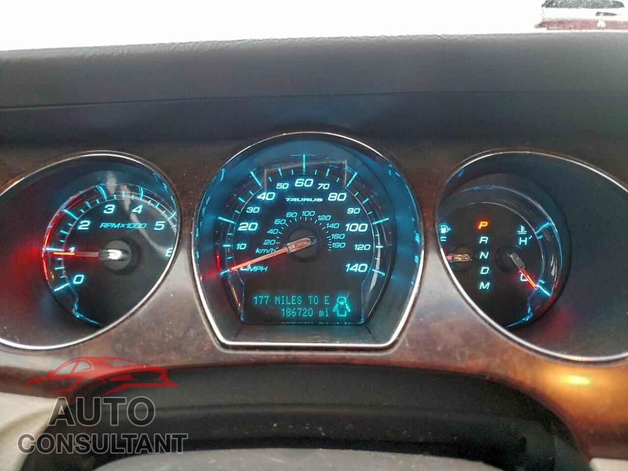 FORD TAURUS 2010 - 1FAHP2EW4AG103184