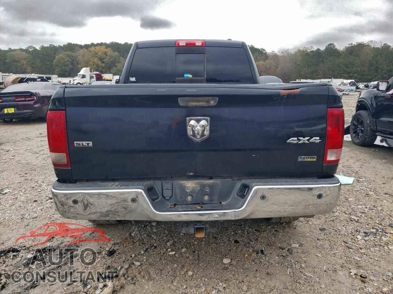 DODGE RAM 1500 2012 - 1C6RD7GP6CS120053