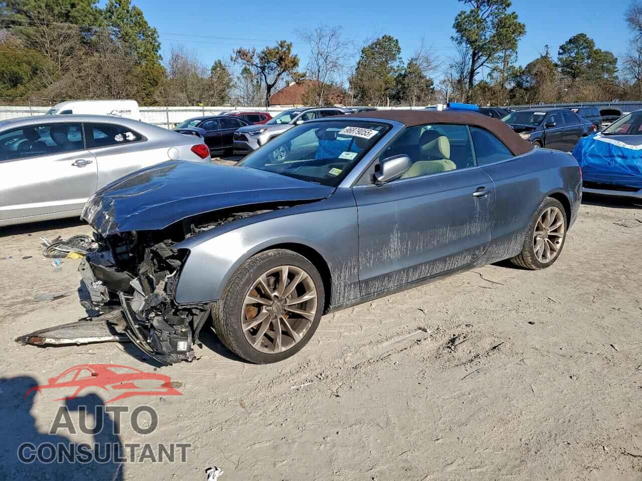 AUDI A5 2013 - WAUCFAFH3DN004676