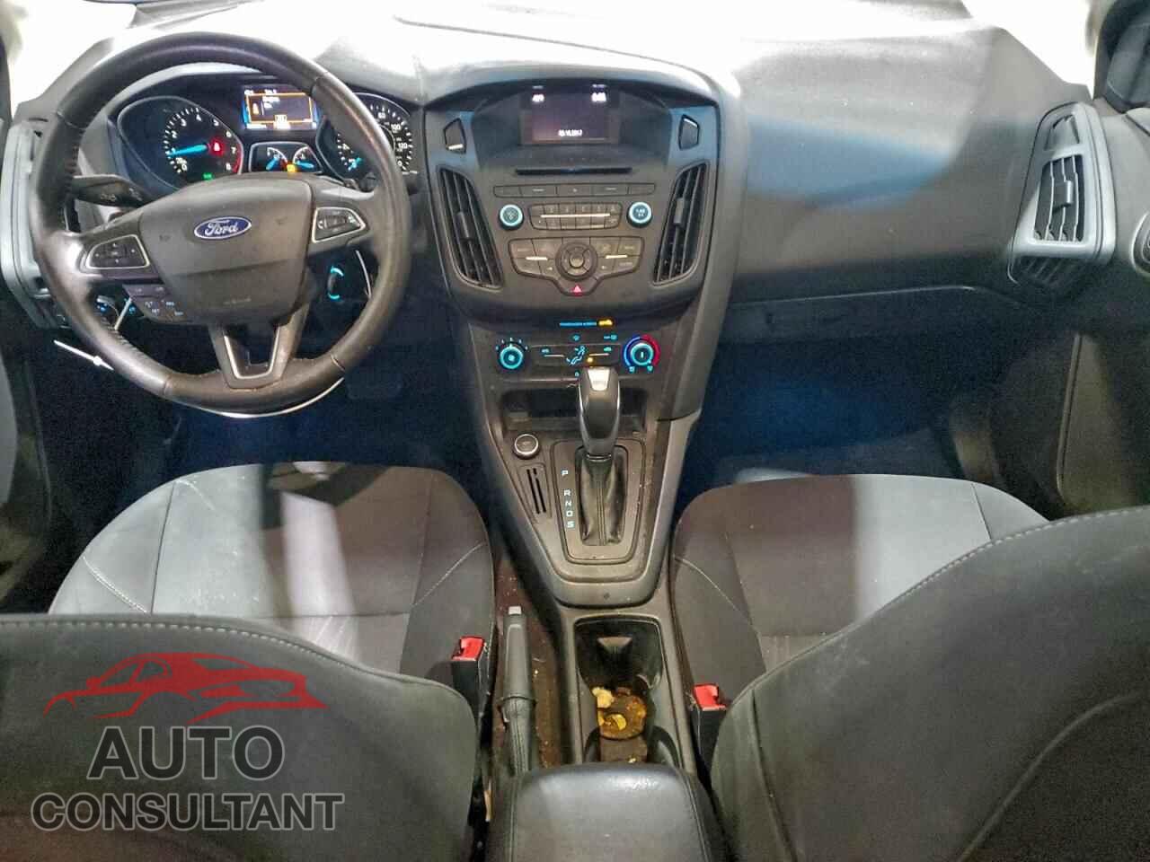 FORD FOCUS 2016 - 1FADP3F21GL385154