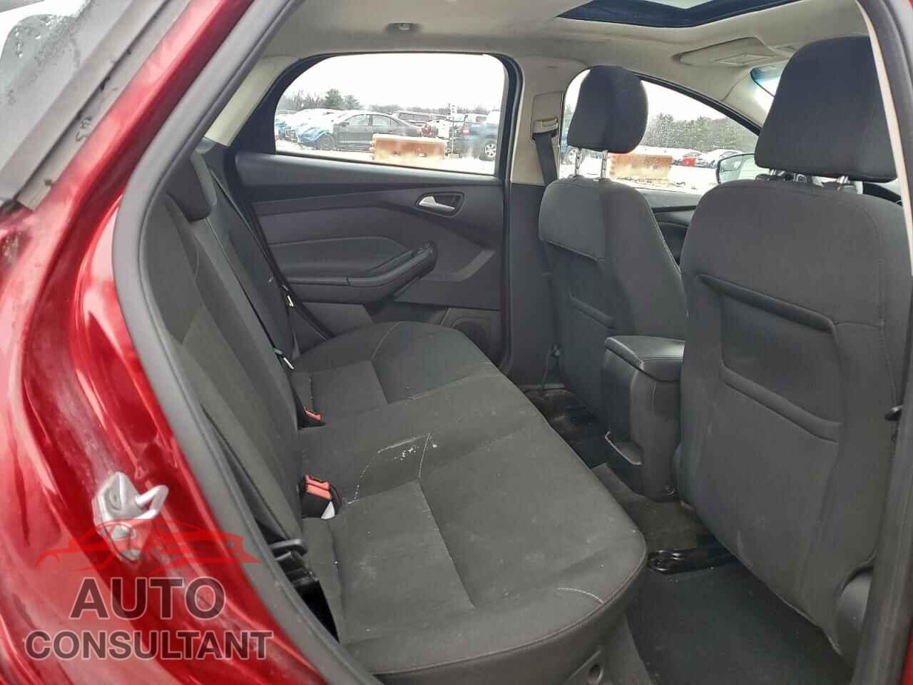FORD FOCUS 2016 - 1FADP3F21GL385154
