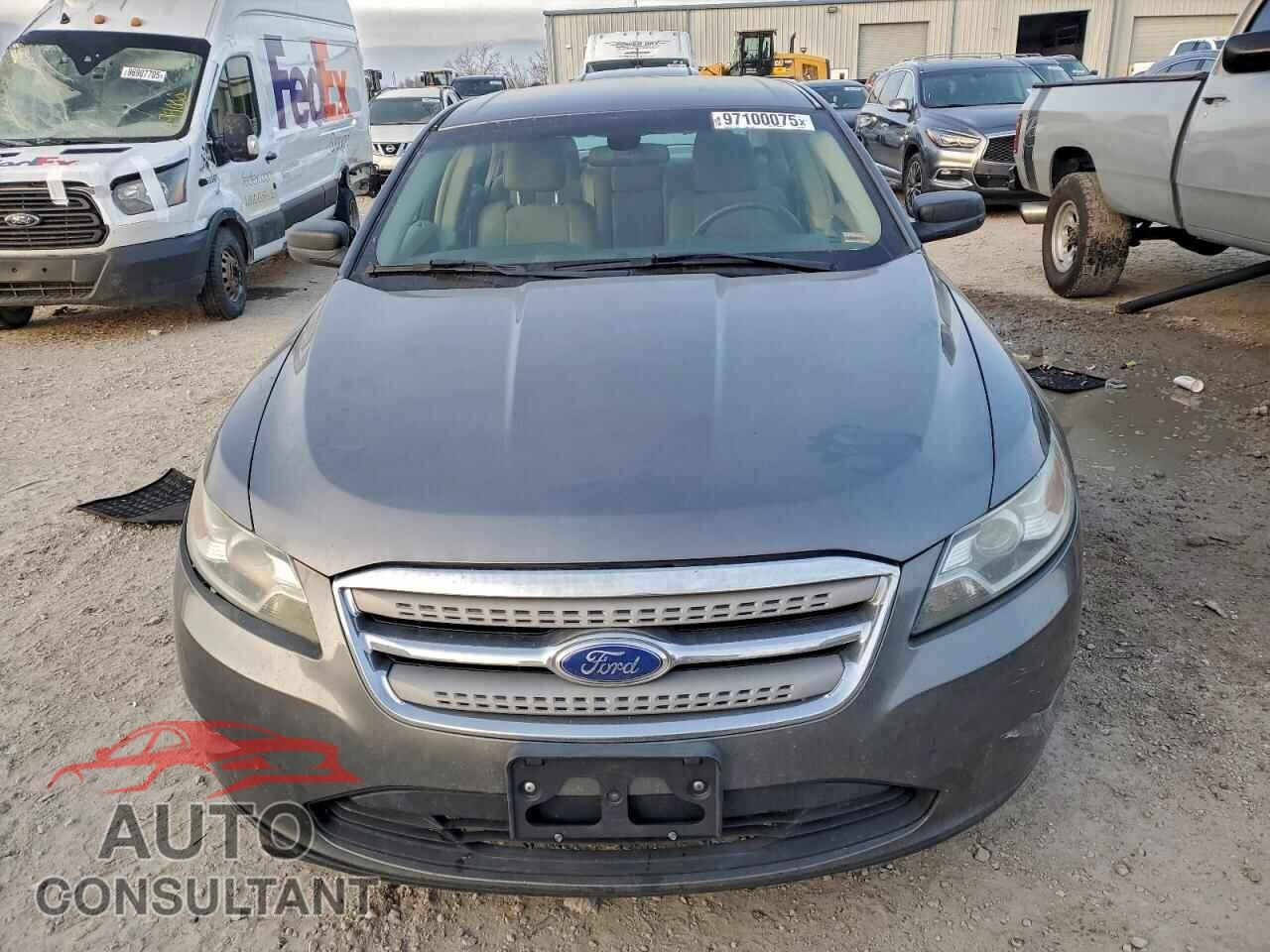 FORD TAURUS 2012 - 1FAHP2DW1CG121937
