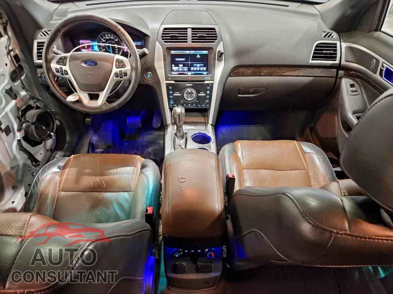 FORD EXPLORER 2013 - 1FM5K8F84DGA54552