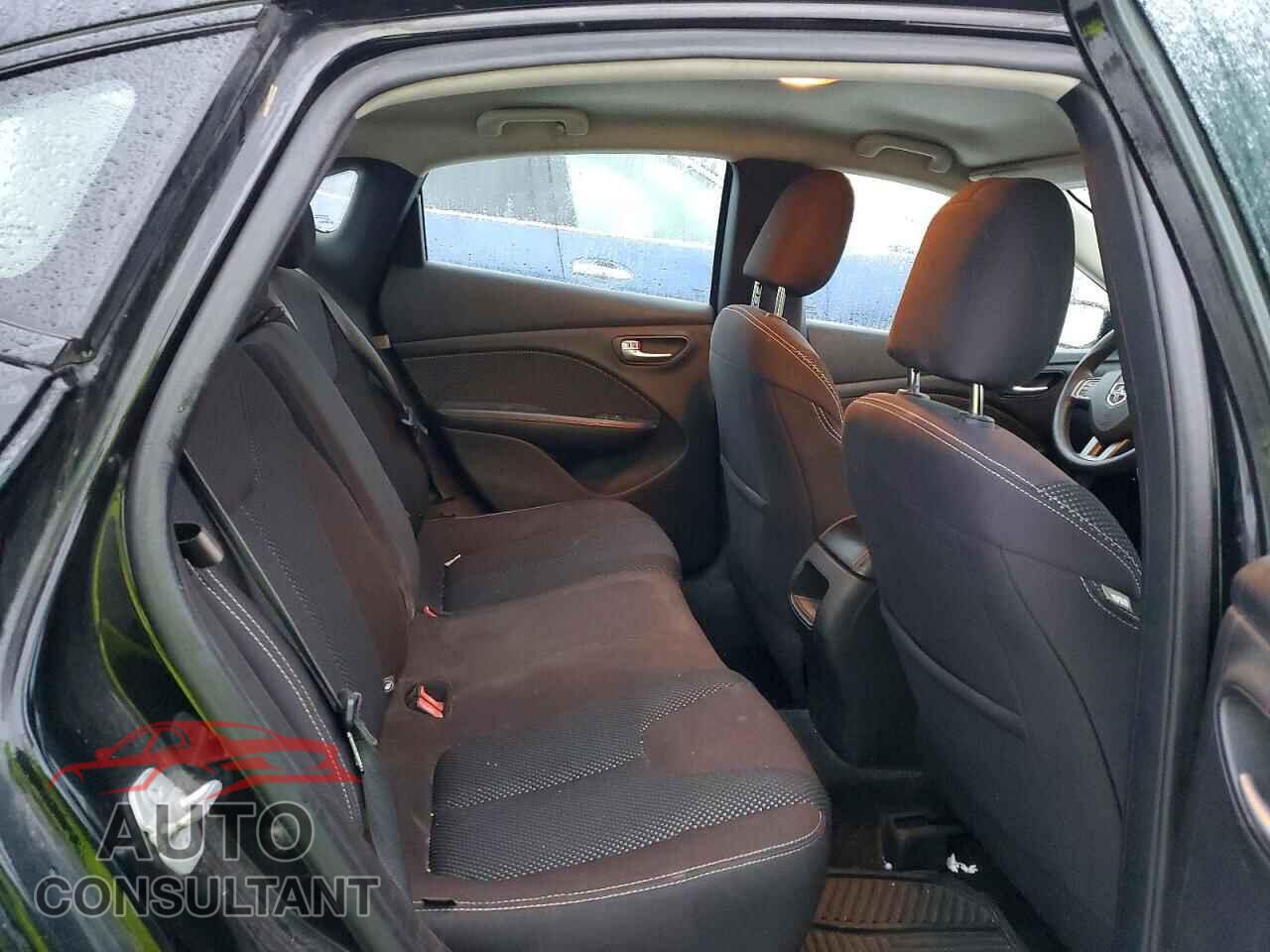 DODGE DART 2015 - 1C3CDFBB1FD222913