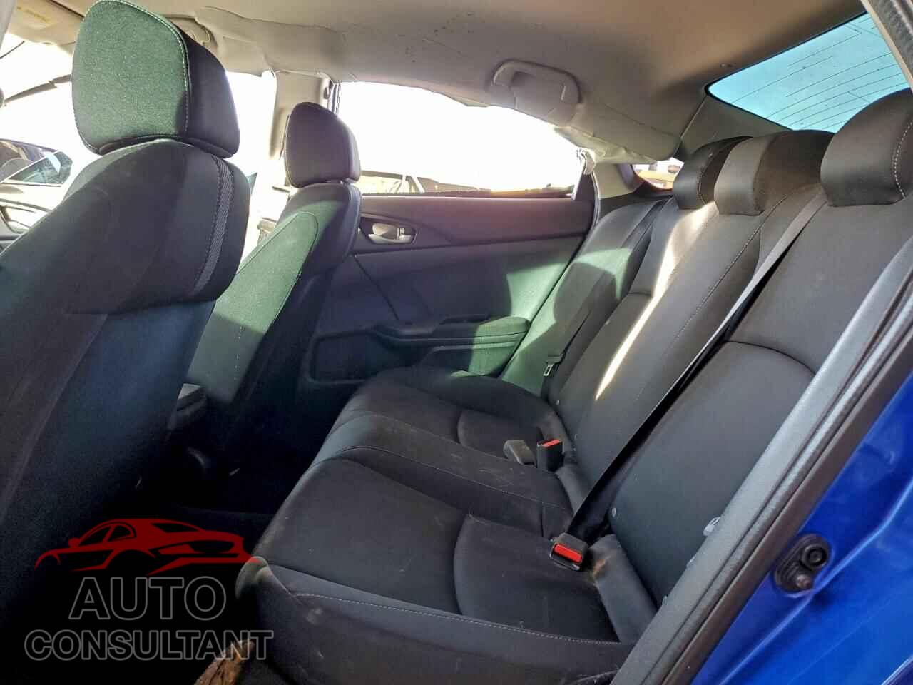 HONDA CIVIC 2017 - 2HGFC2F57HH550210