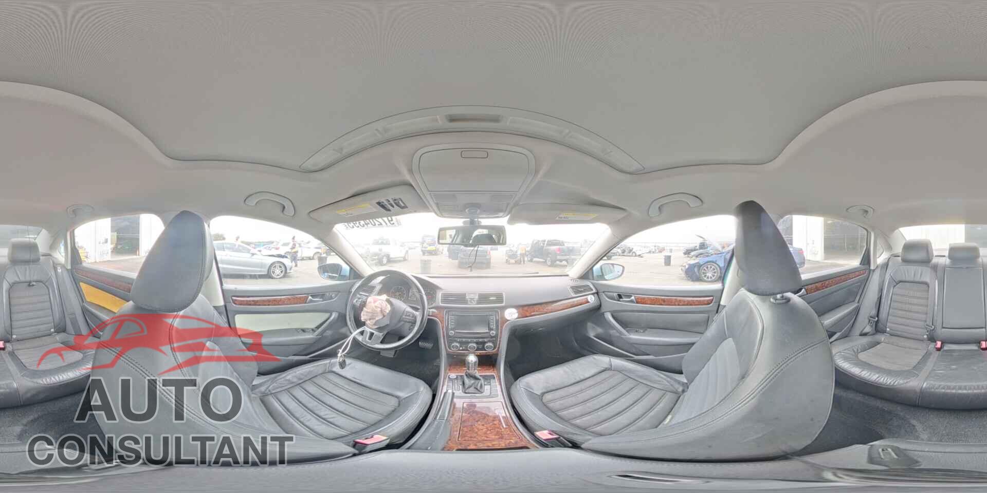 VOLKSWAGEN PASSAT 2012 - 1VWCH7A31CC109476