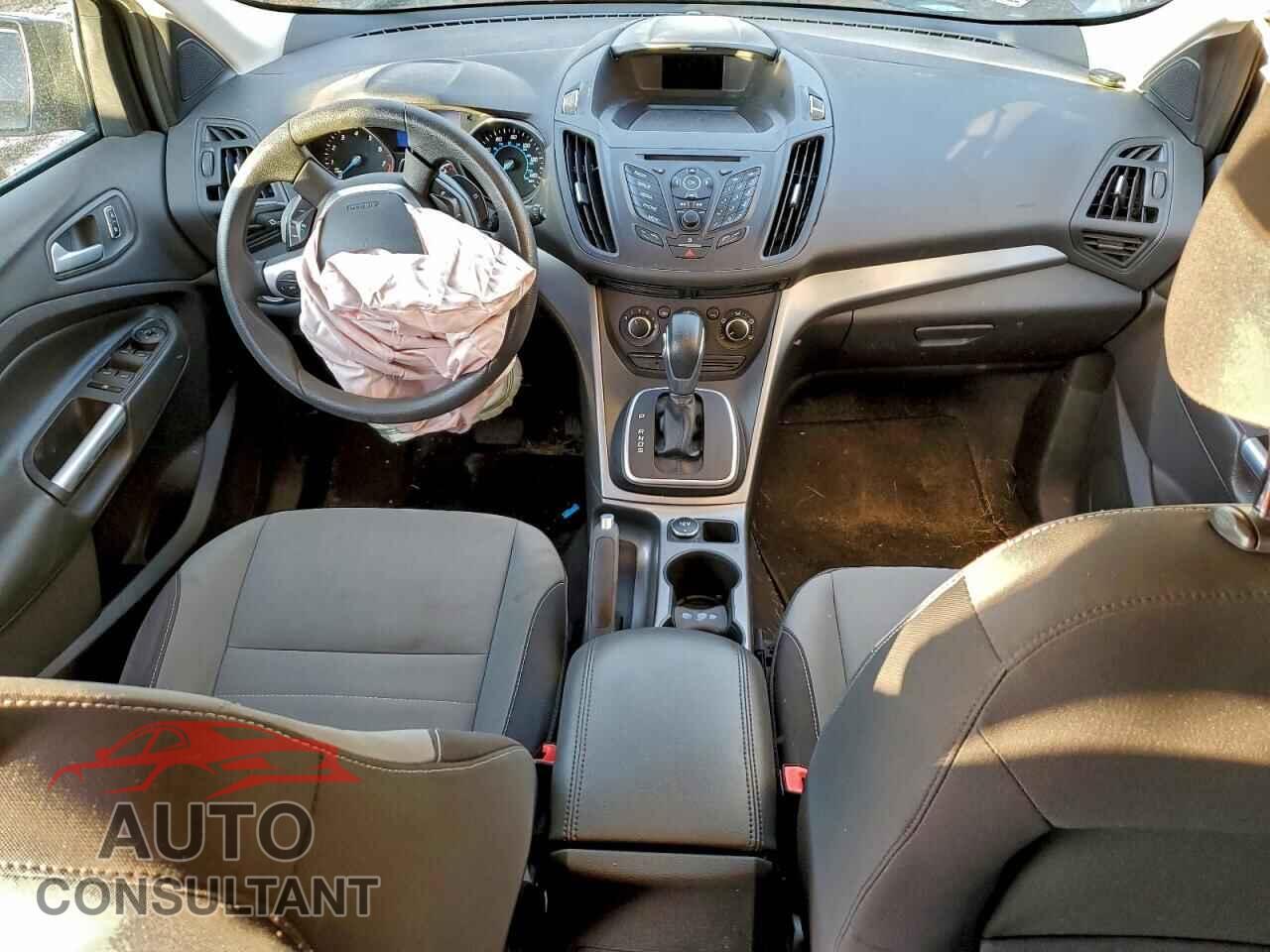 FORD ESCAPE 2013 - 1FMCU0GX4DUD00865