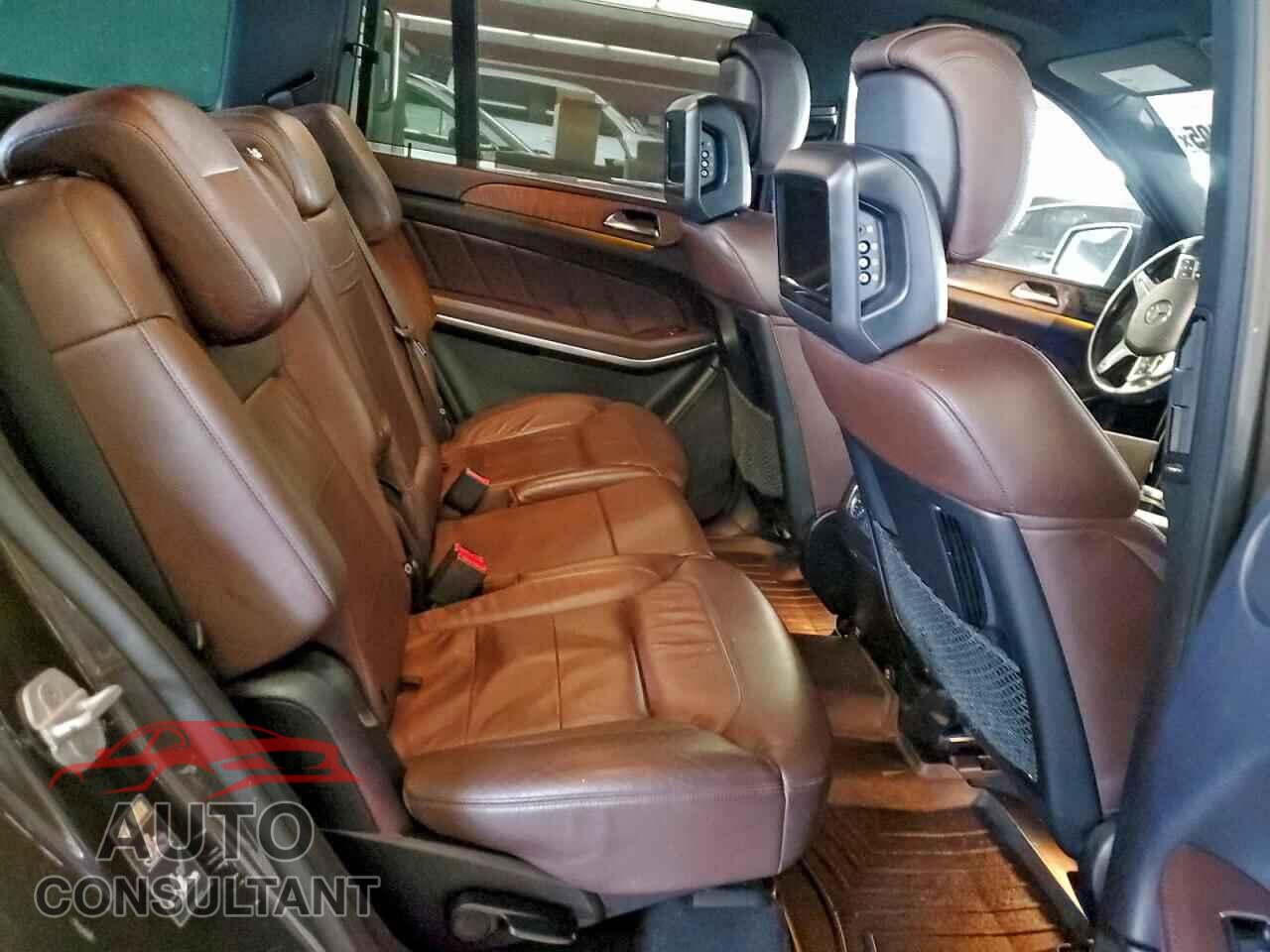 MERCEDES-BENZ GL-CLASS 2015 - 4JGDF7DEXFA502995