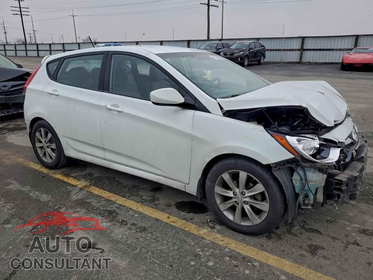 HYUNDAI ACCENT 2012 - KMHCU5AEXCU013873