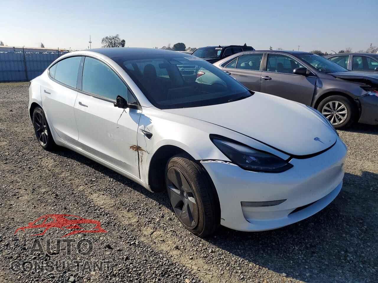 TESLA MODEL 3 2023 - 5YJ3E1EA6PF610325