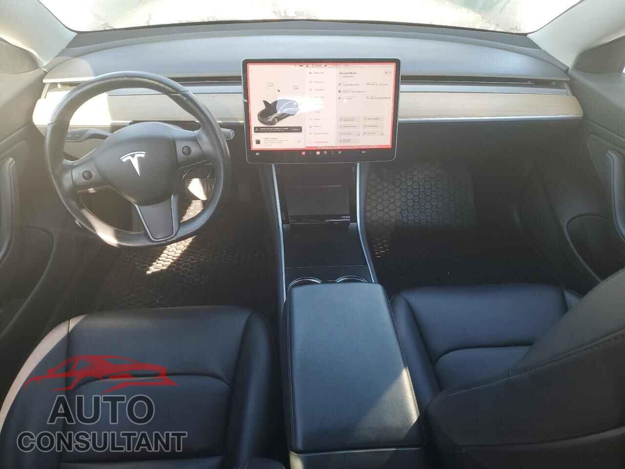 TESLA MODEL 3 2018 - 5YJ3E1EA1JF042489