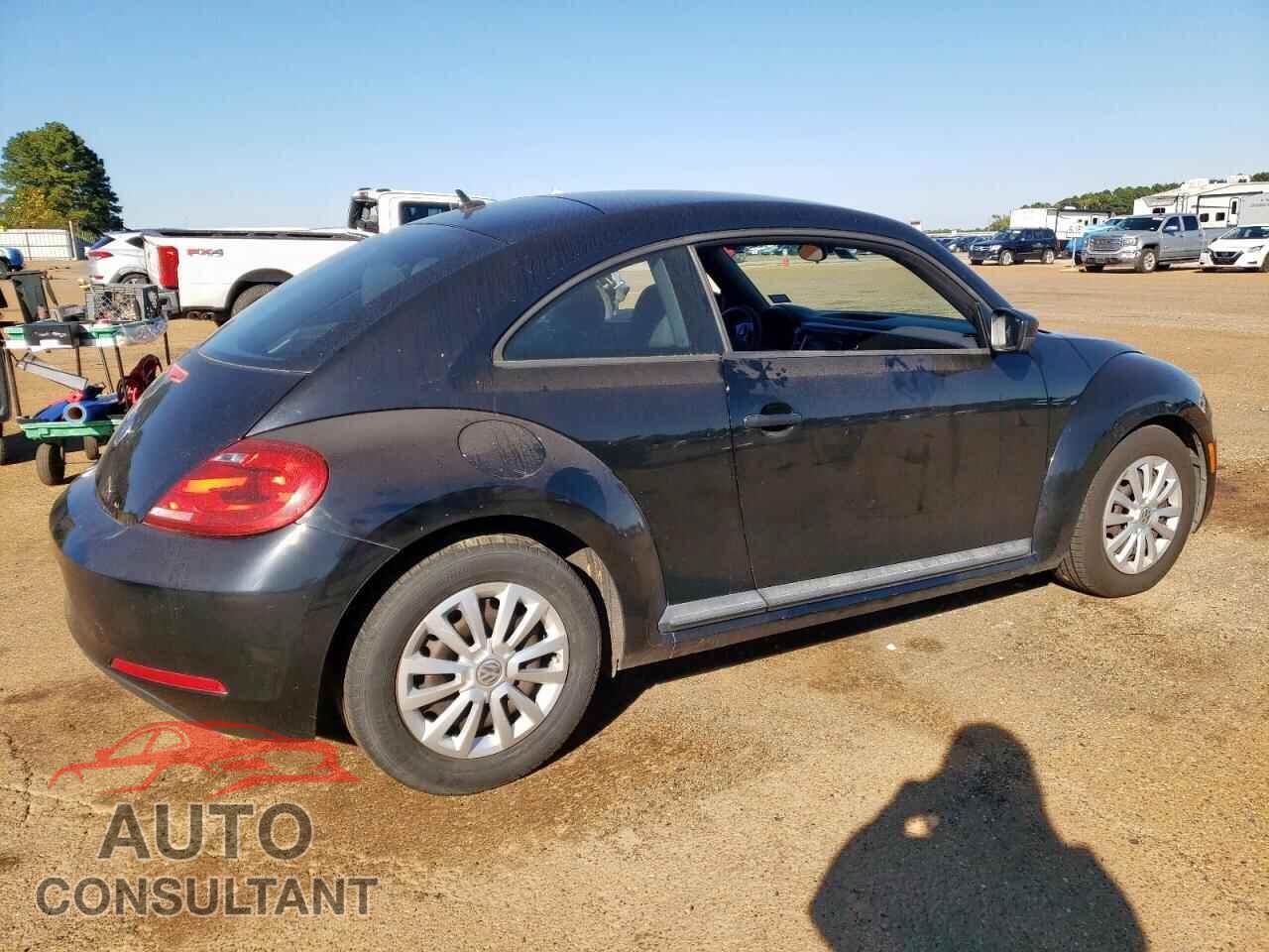 VOLKSWAGEN BEETLE 2012 - 3VWFP7AT2CM616319