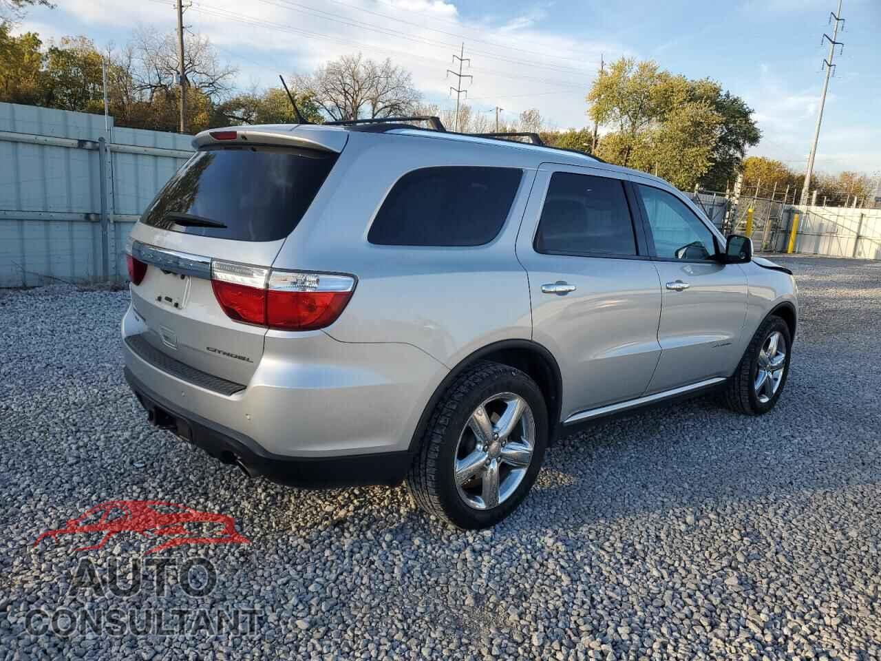 DODGE DURANGO 2013 - 1C4SDJET5DC648881