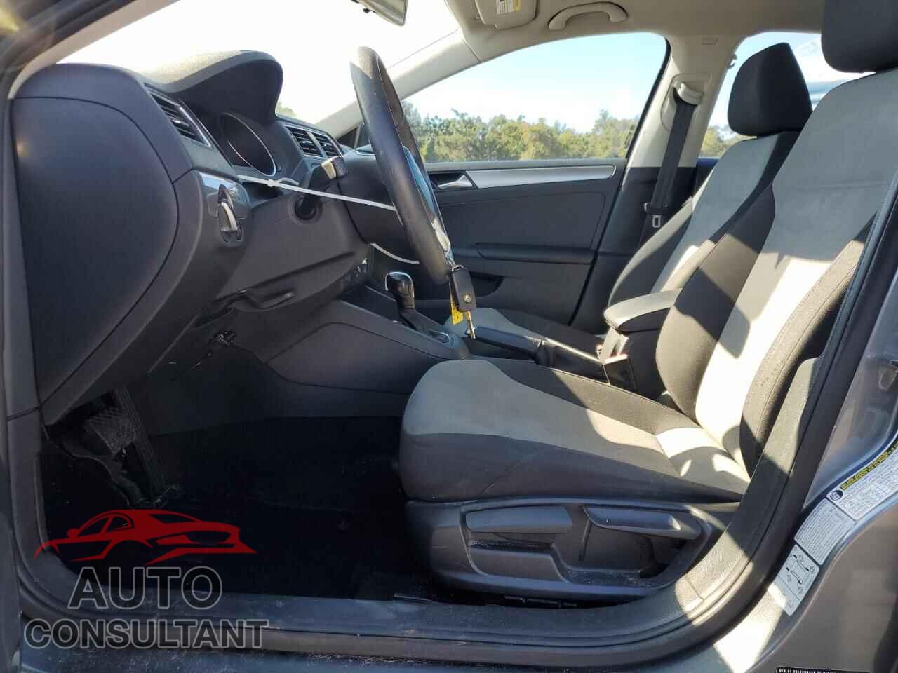 VOLKSWAGEN JETTA 2017 - 3VW2B7AJ9HM248496
