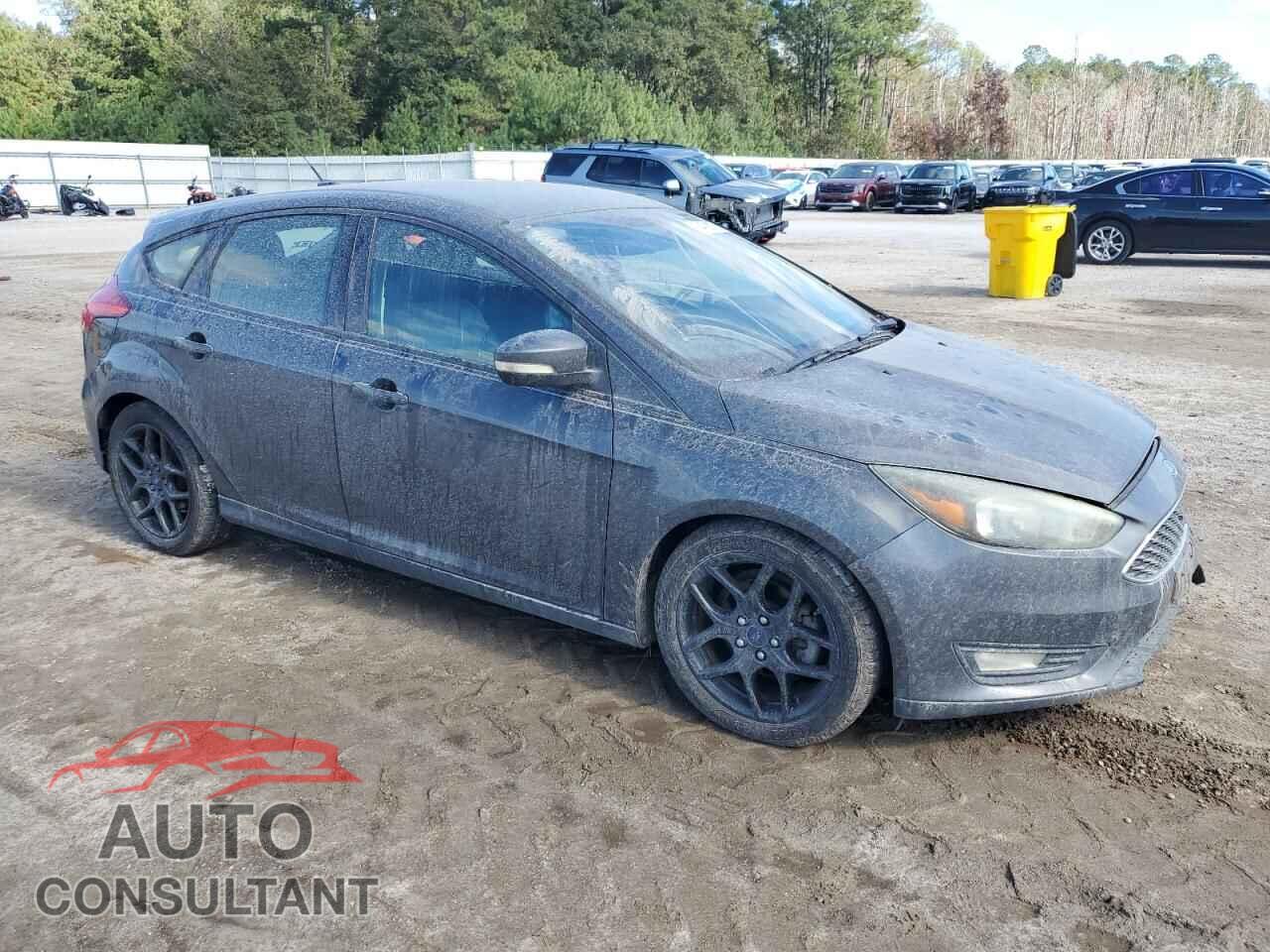 FORD FOCUS 2016 - 1FADP3K2XGL332913