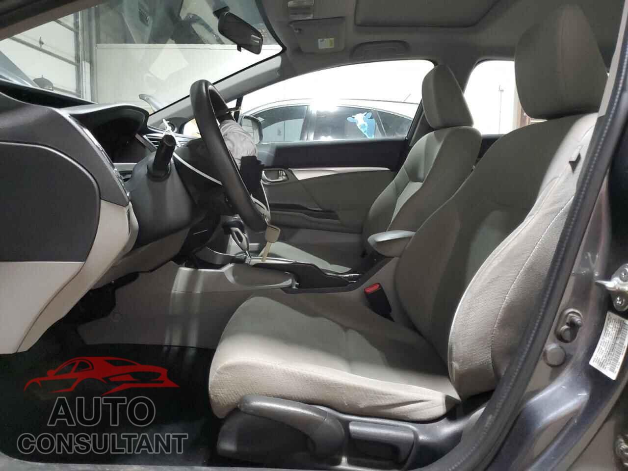 HONDA CIVIC 2013 - 19XFB2F84DE019175