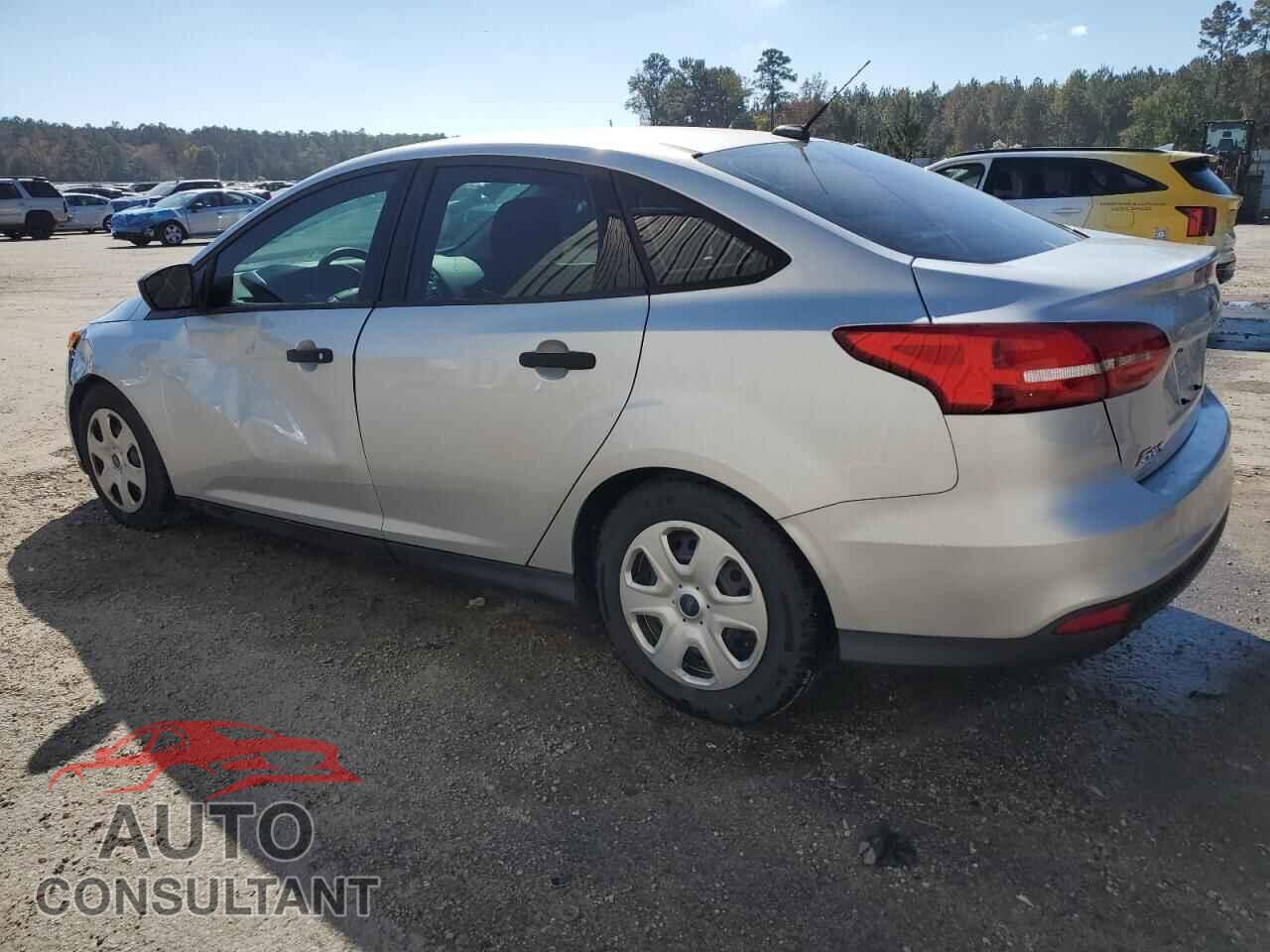 FORD FOCUS 2016 - 1FADP3E24GL304357