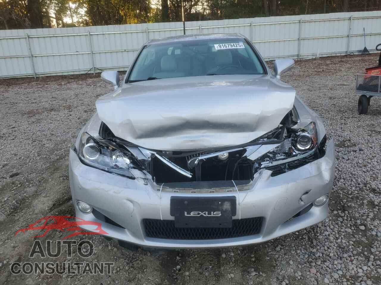 LEXUS IS 2012 - JTHFF2C23C2523733