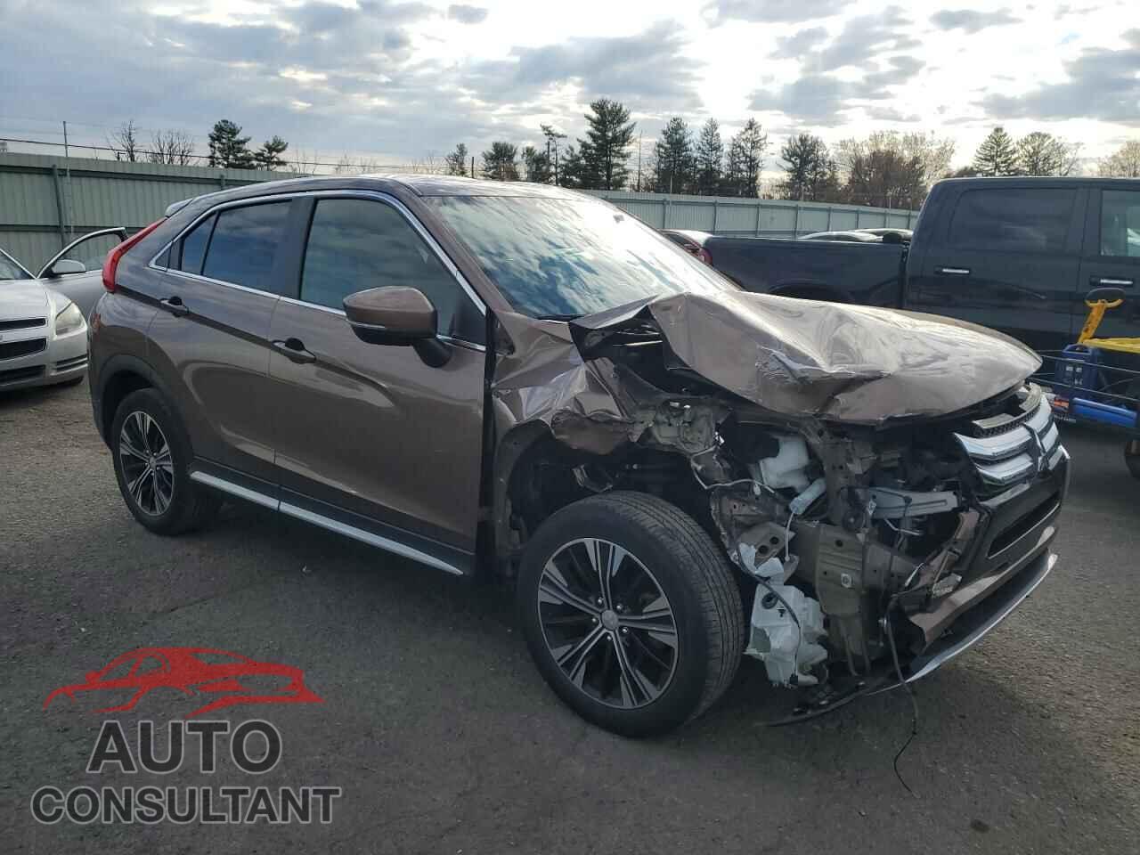 MITSUBISHI ECLIPSE 2018 - JA4AT5AA0JZ068483