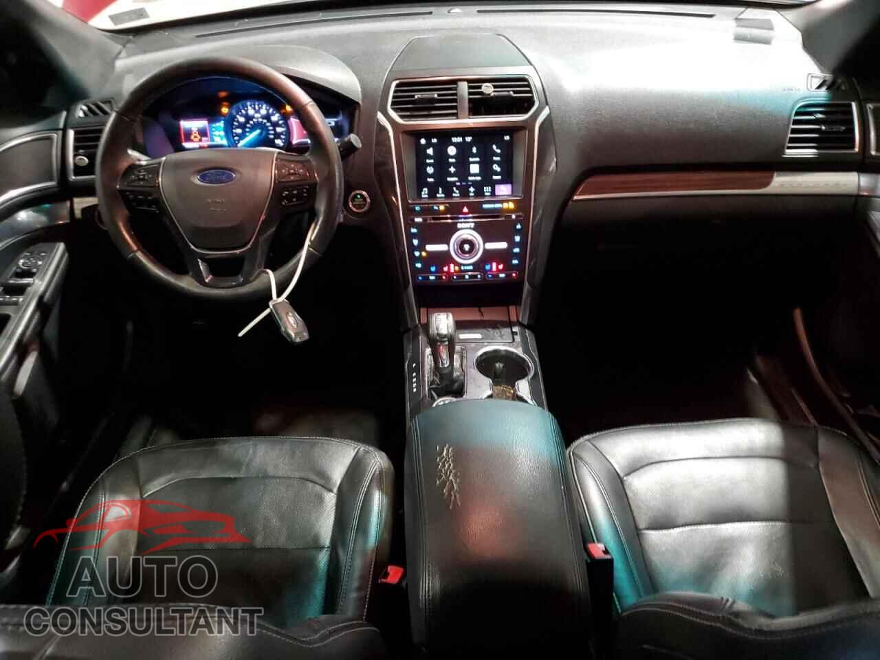 FORD EXPLORER 2017 - 1FM5K8F87HGA35497