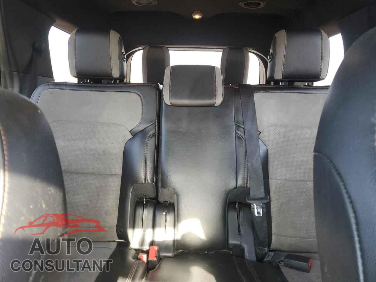 FORD EXPLORER 2017 - 1FM5K7D87HGB87650