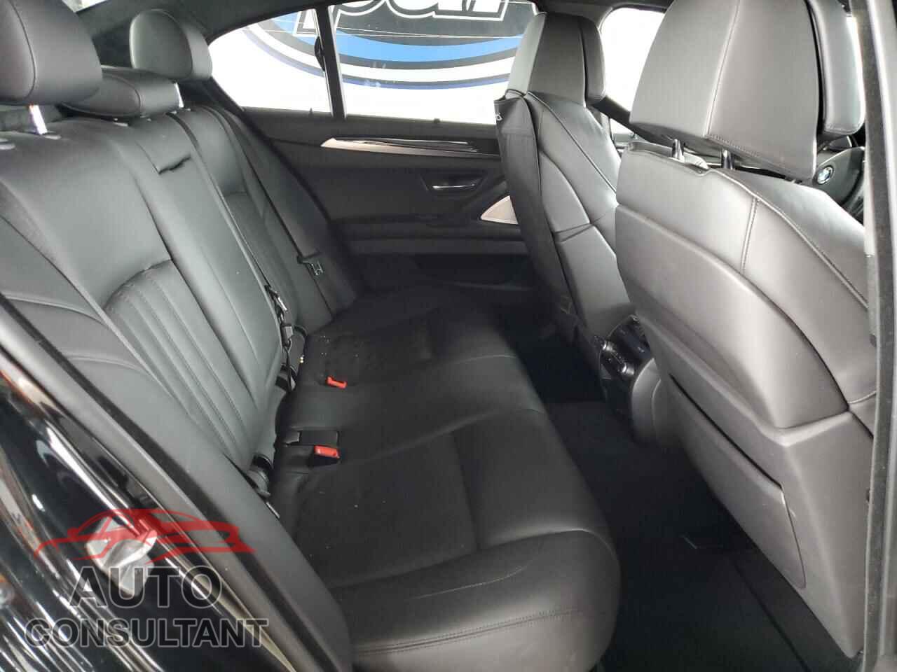 BMW M5 2013 - WBSFV9C5XDC774132