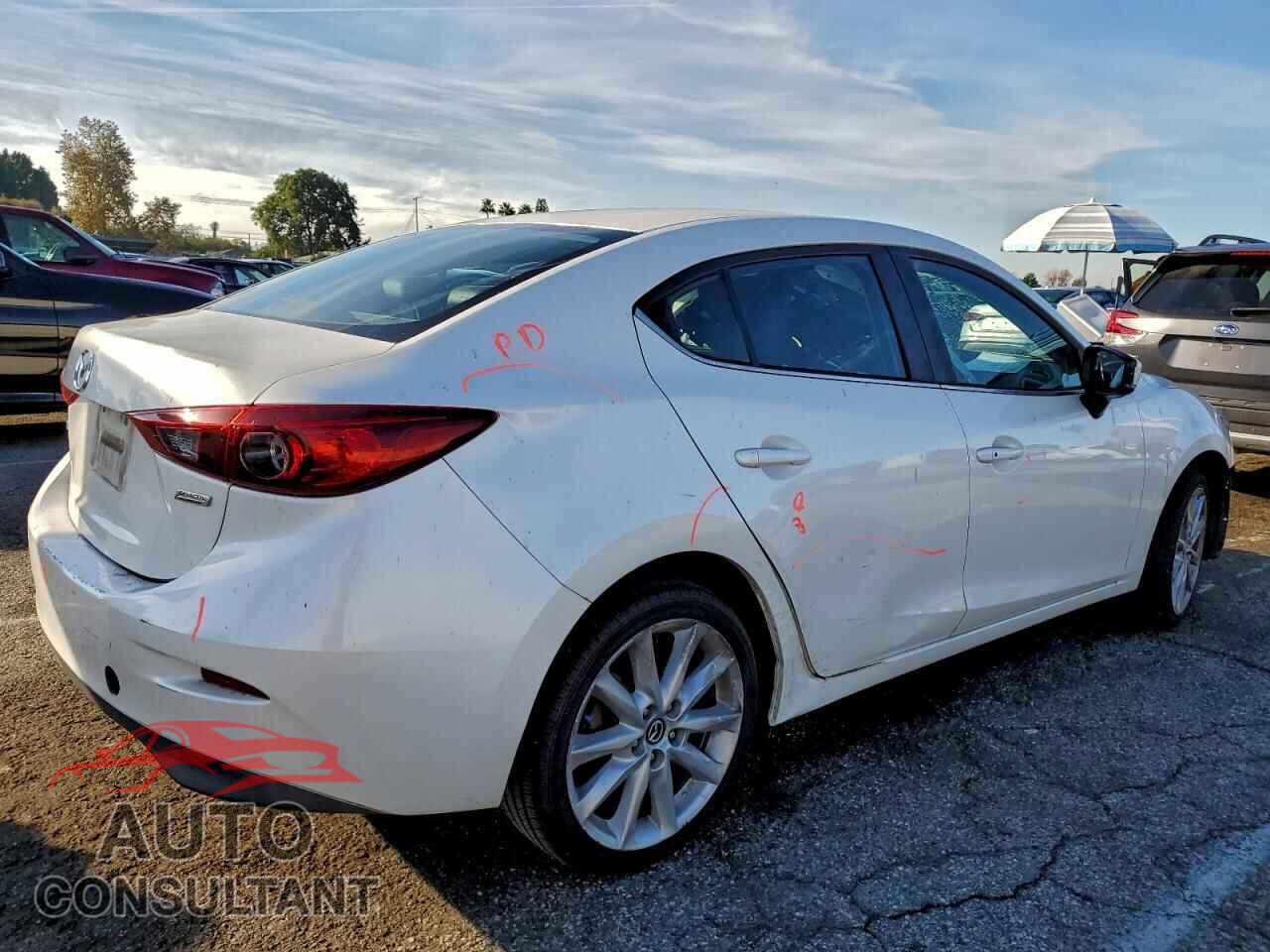 MAZDA 3 2017 - 3MZBN1V73HM126977