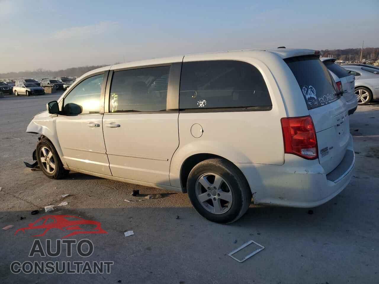 DODGE CARAVAN 2011 - 2D4RN3DG2BR680190