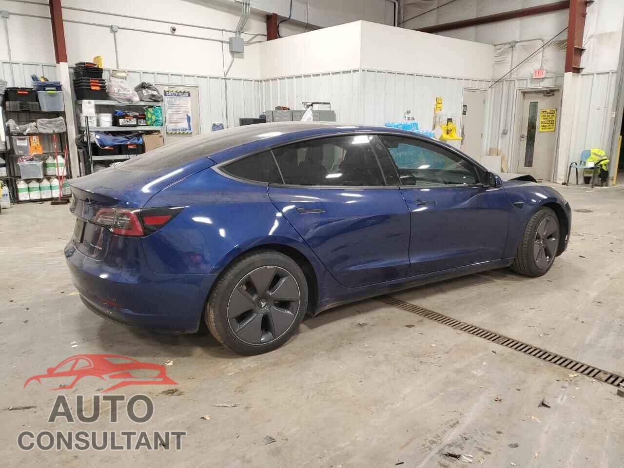 TESLA MODEL 3 2021 - 5YJ3E1EB2MF960572